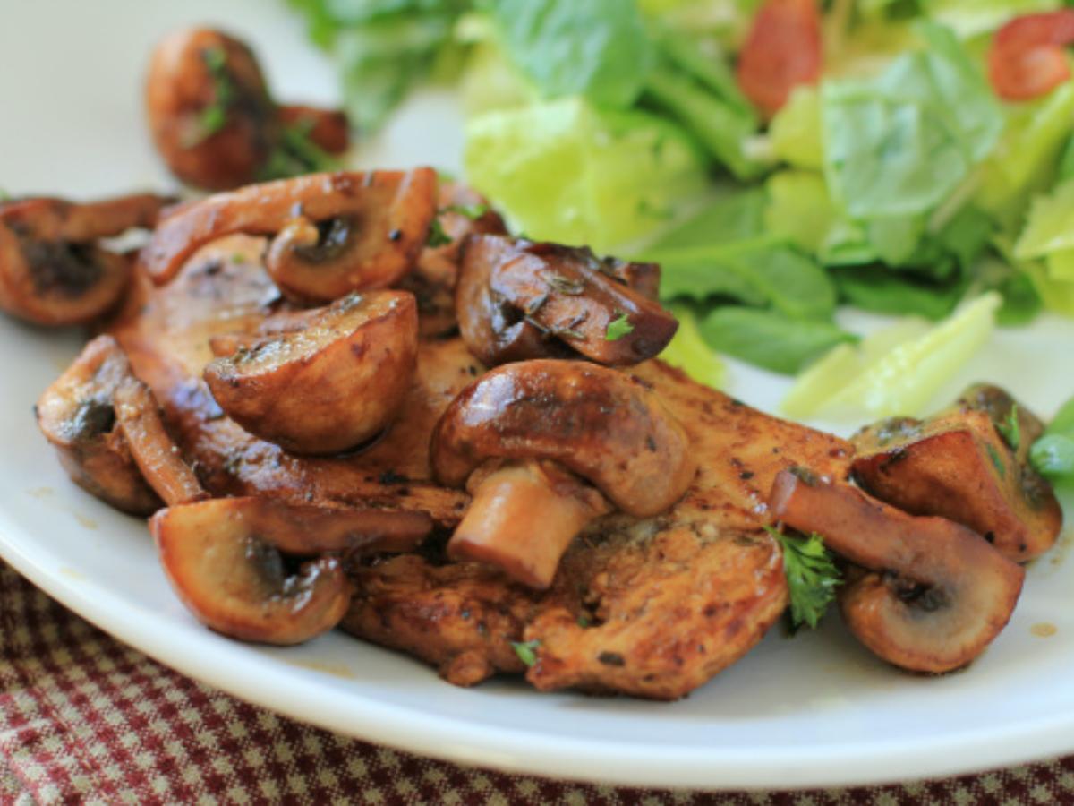 Balsamic Chicken and Mushrooms Healthy Recipe