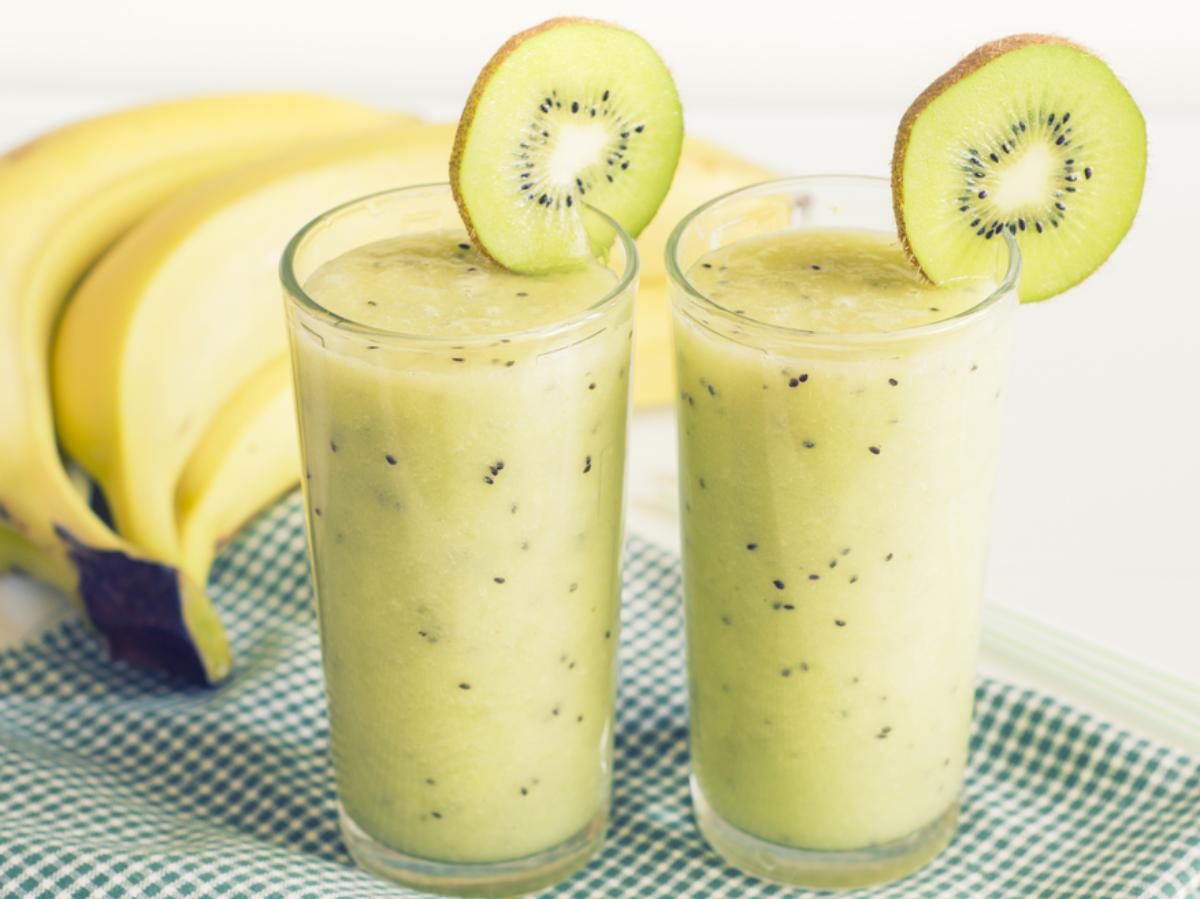 Banana, Kiwi, and Yogurt Smoothie Healthy Recipe