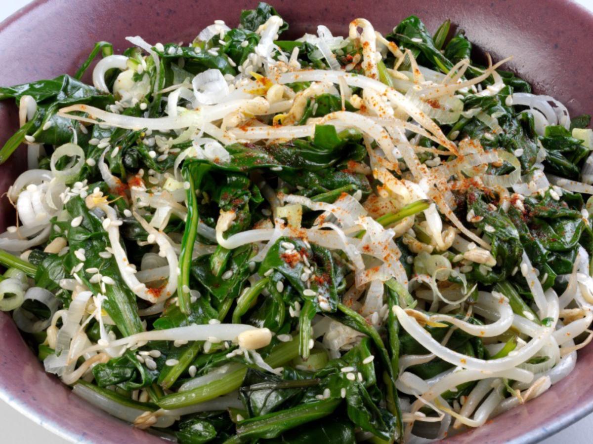 Bean Sprout and Spinach Salad Healthy Recipe