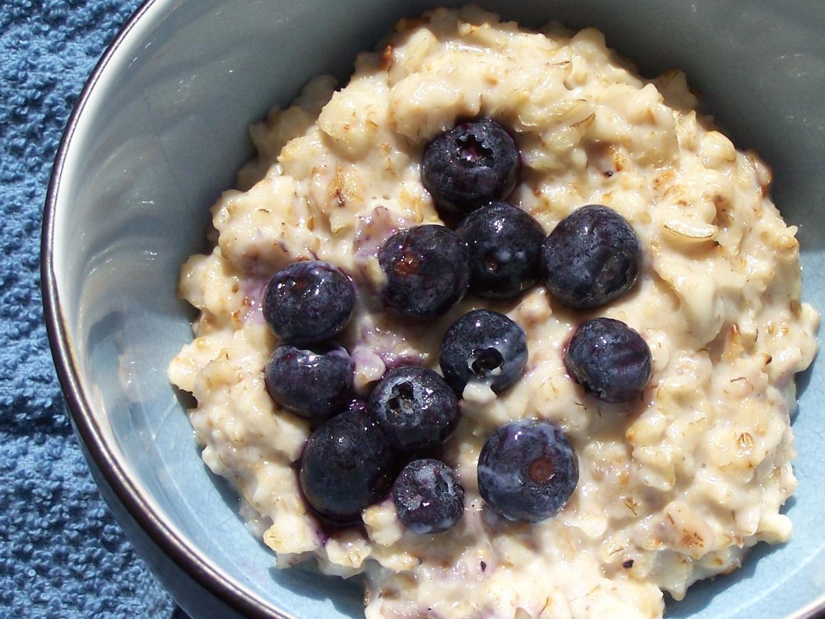 Breakfast Oatmeal with Milk and Blueberries Healthy Recipe