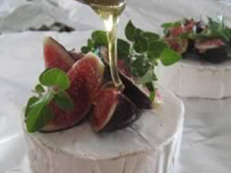 Camembert with Figs and Honey Healthy Recipe