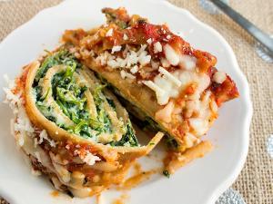 Cheesy Spinach and Mushroom Lasagna Rolls Healthy Recipe