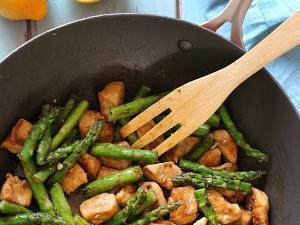 Chicken and Asparagus Lemon Stir-fry Healthy Recipe