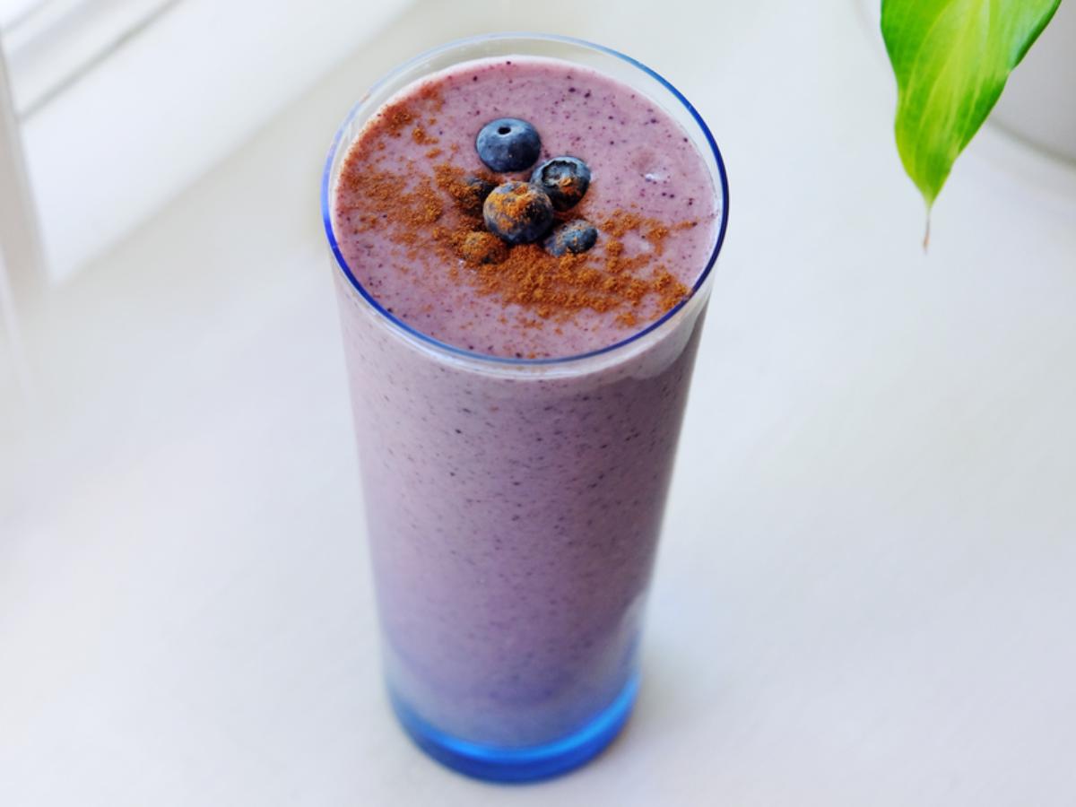 Cinnamon Blueberry Yogurt Smoothie Healthy Recipe