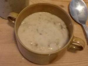 Coconut Milk with Oatmeal, Dates, and Raisins  Healthy Recipe