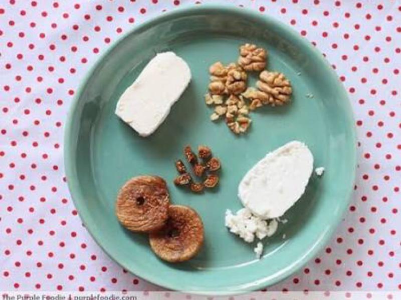 Cottage Cheese with Figs & Walnuts Healthy Recipe