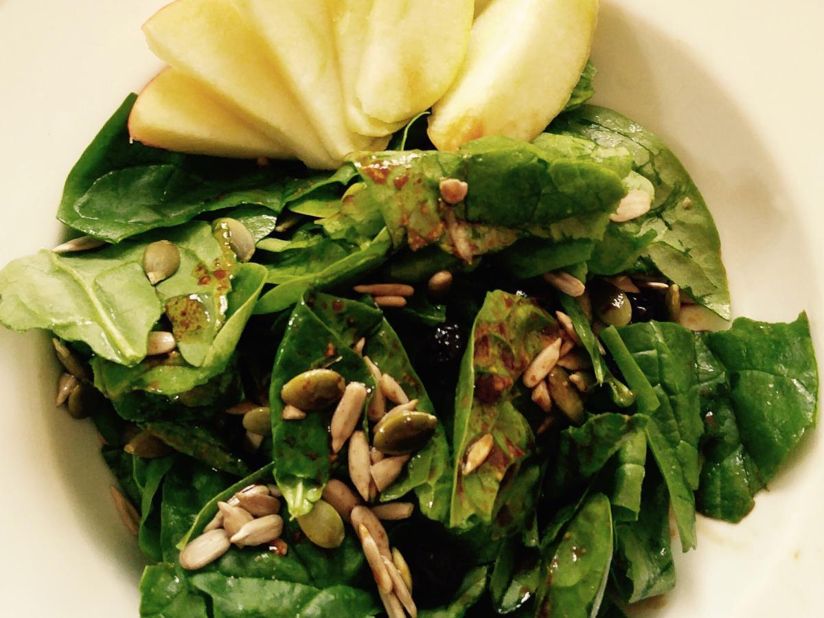 Cranberry and Pumpkin Seed Spinach Salad Healthy Recipe