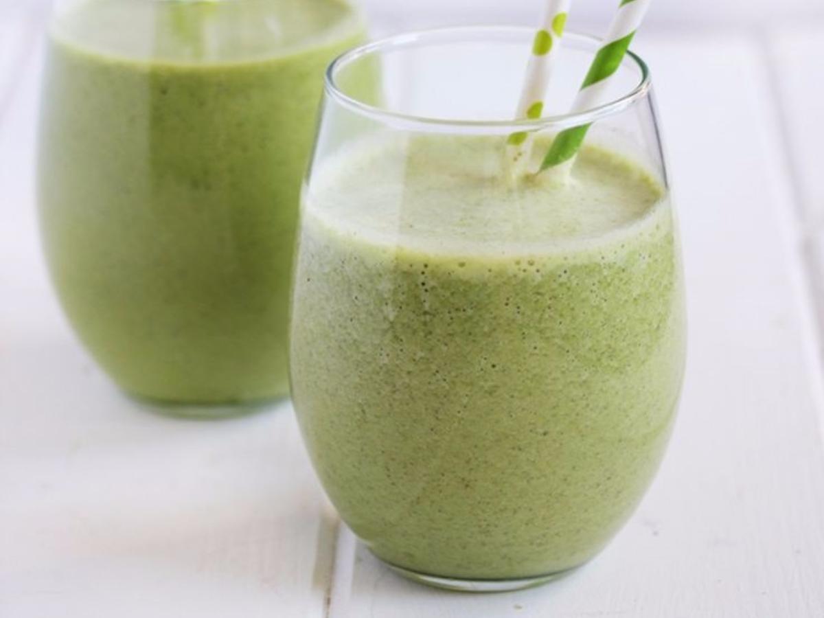Creamy Green Chia Smoothie Healthy Recipe