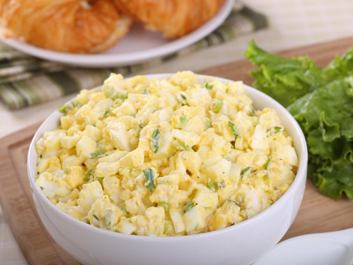 Cucumbers and Egg Salad Healthy Recipe