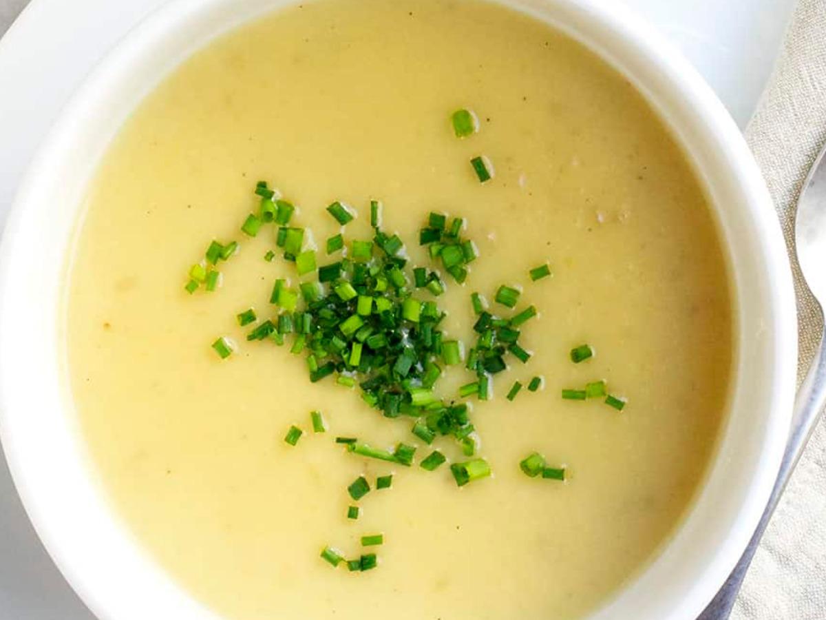 Curried Apple and Leek Soup Healthy Recipe