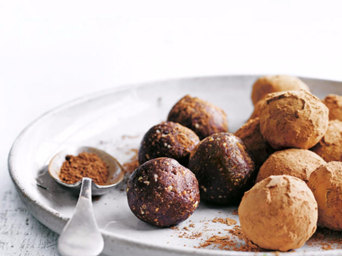 Date, Almond, and Cocoa Bliss Balls Healthy Recipe