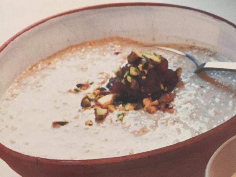 Date and Pistachio Porridge Healthy Recipe