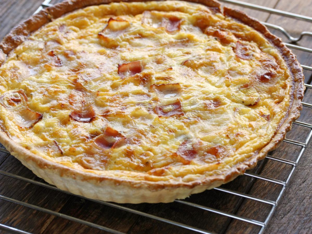 Easy Bacon and Cheese Quiche Healthy Recipe