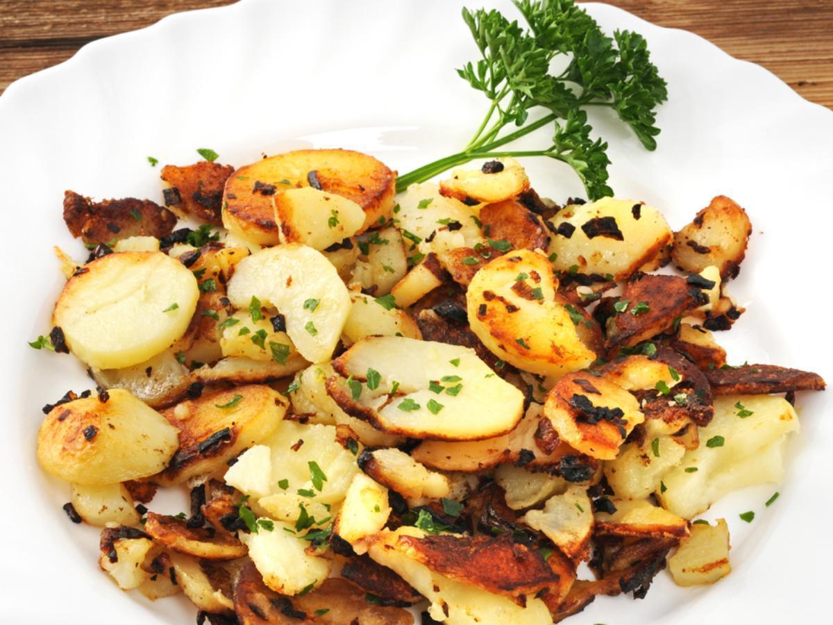 Easy Potatos and Onions Healthy Recipe