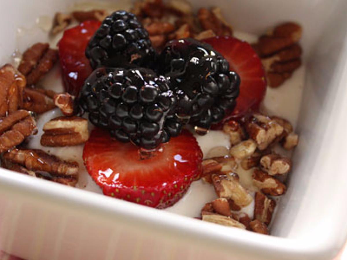 Greek Yogurt with Berries, Nuts, and Honey Healthy Recipe
