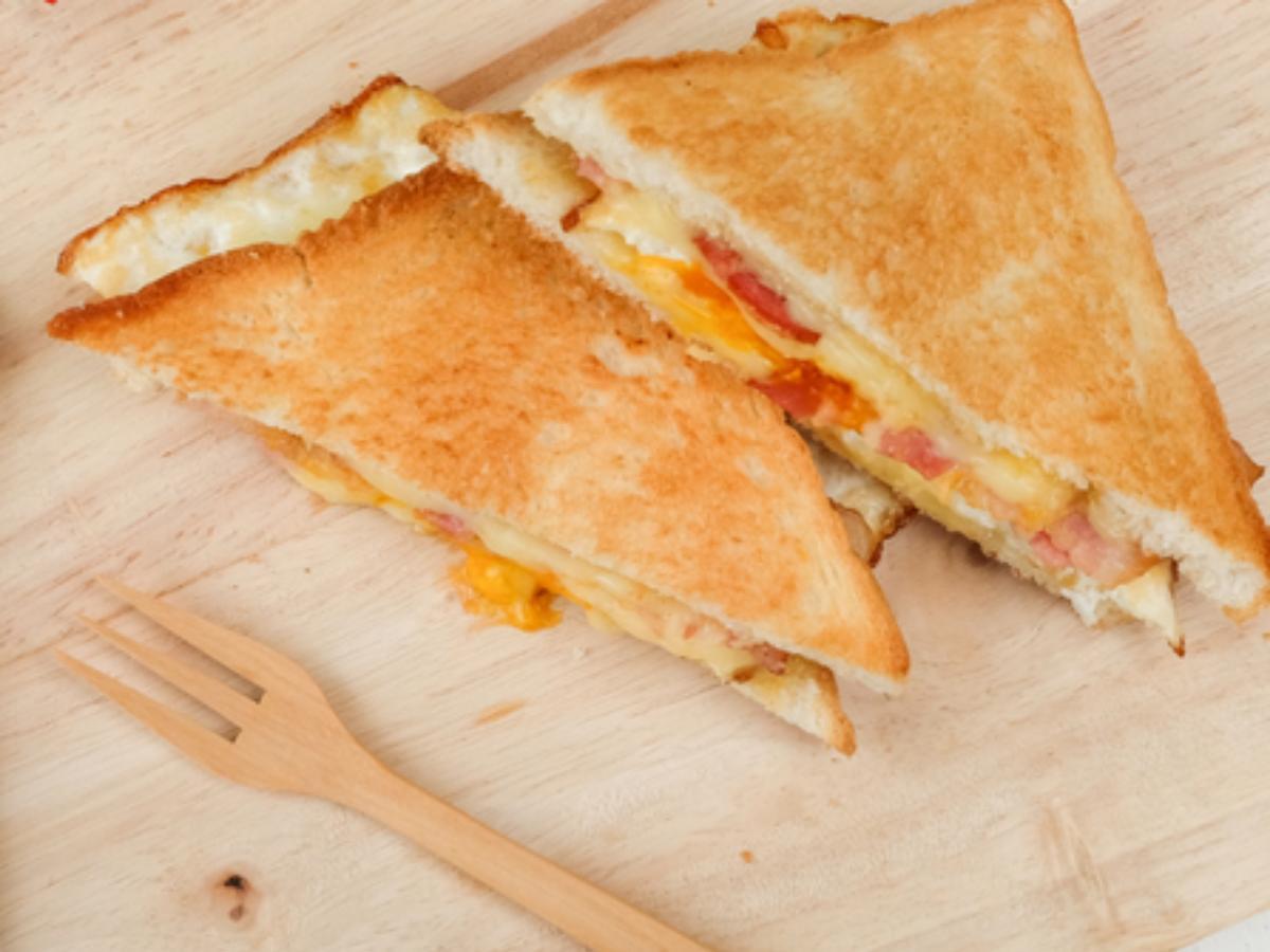 Grilled Cheese and Fried Egg Sandwiches Healthy Recipe
