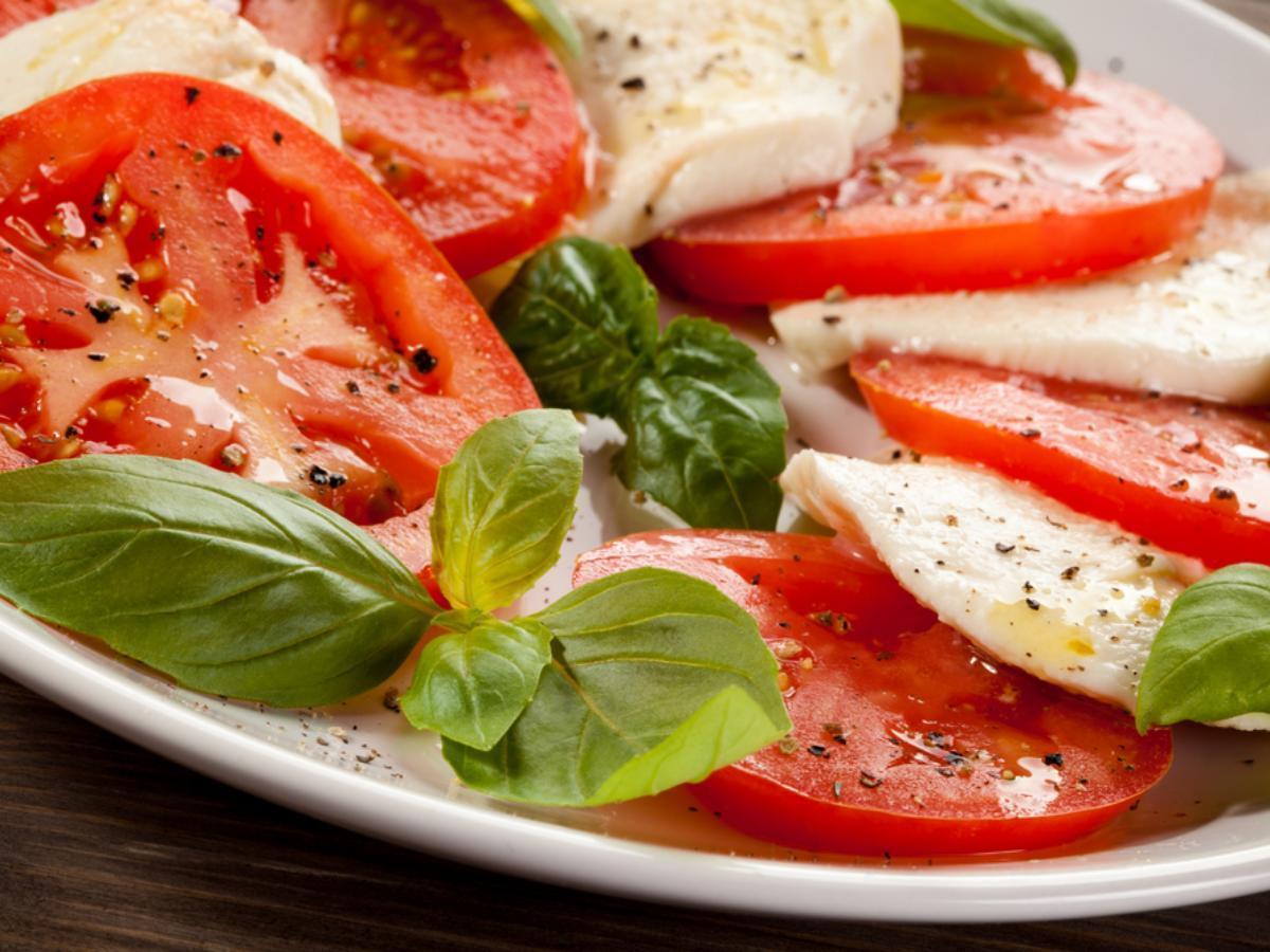 Heirloom Tomato Basil Mozzarella Salad  Healthy Recipe