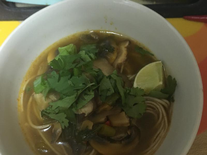 Hot ‘N’ Sour Mushroom & Noodle Soup Healthy Recipe