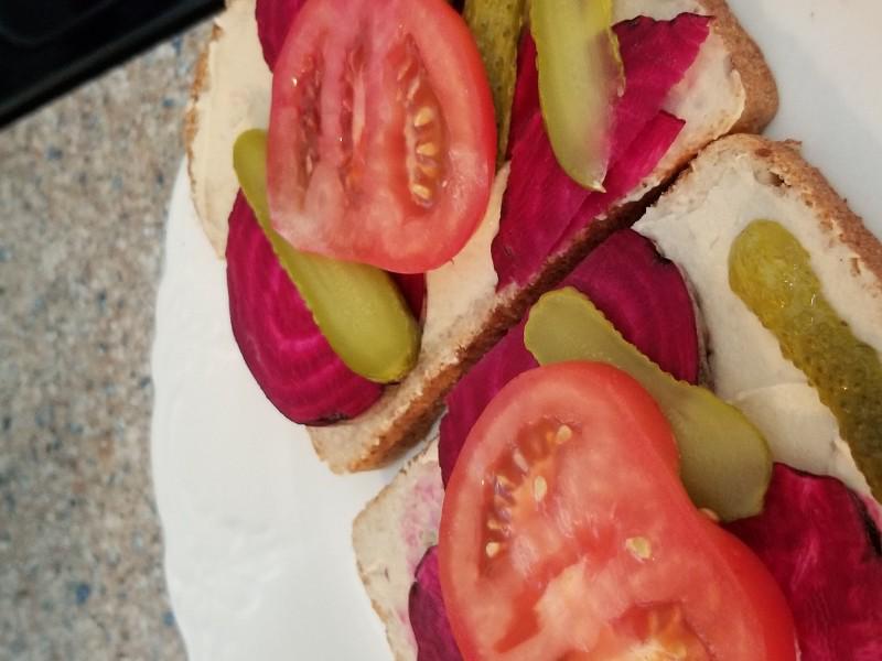 Hummus and Beets on Rye Healthy Recipe