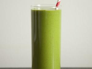 Kale and Banana Smoothie Healthy Recipe