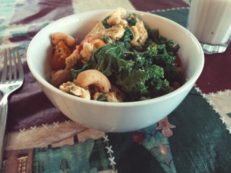 Kale, Peppers, Tomatoes, and Cashew Scramble Healthy Recipe