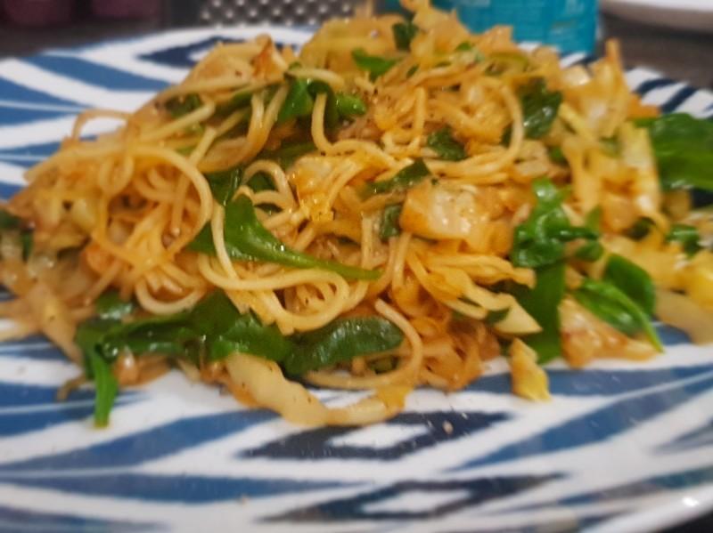 Kohlrabi, Spinach, and Egg Noodles Healthy Recipe