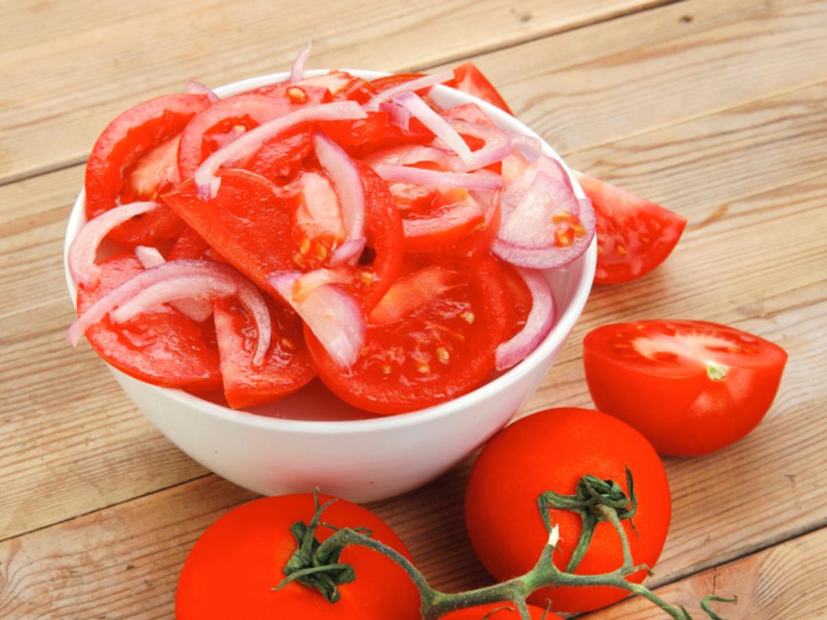 Lebanese Tomato and Onion Salad Healthy Recipe