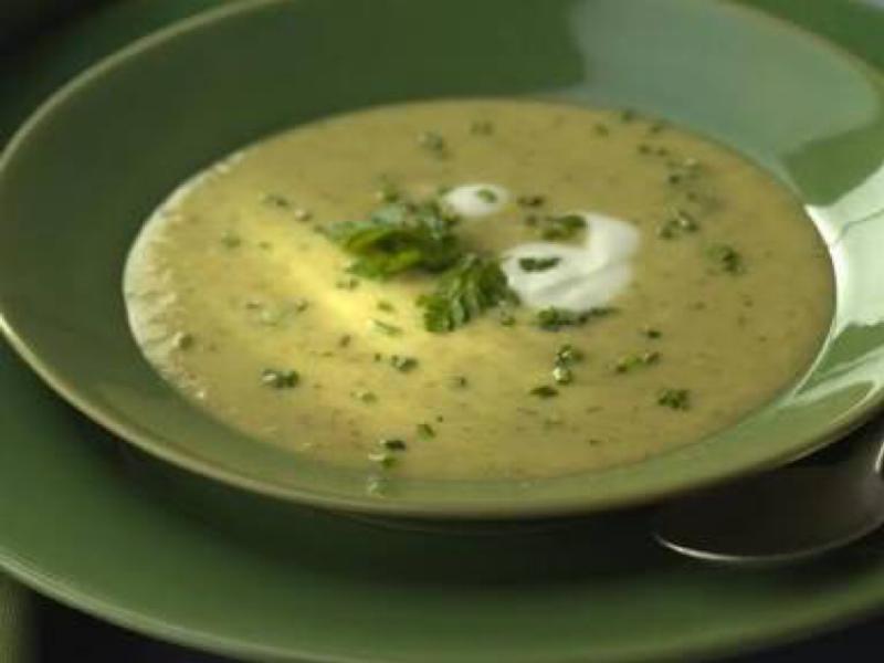 Leek Asparagus and Herb soup Healthy Recipe