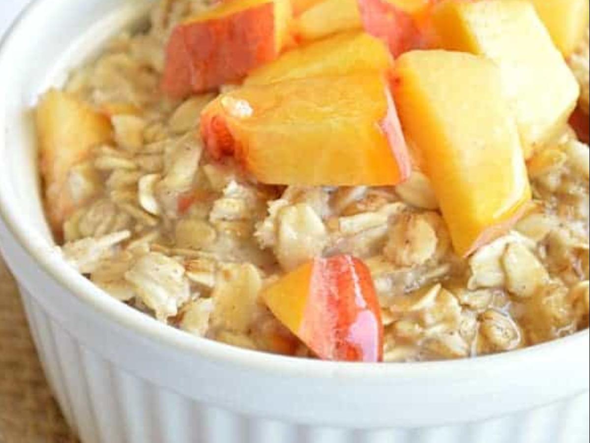 Peach Cobbler Oatmeal Healthy Recipe