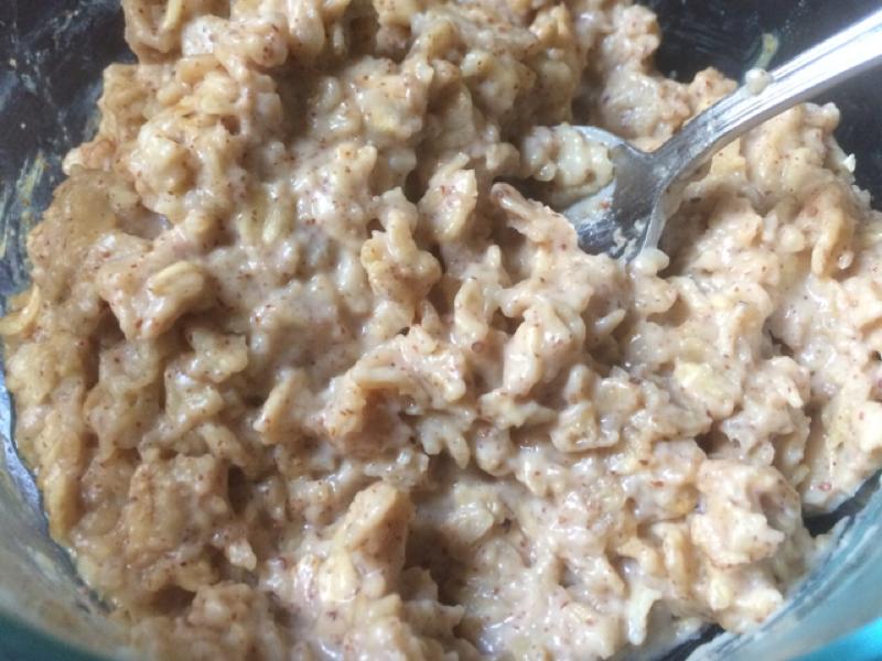 Peanut Butter and Honey Oatmeal Healthy Recipe