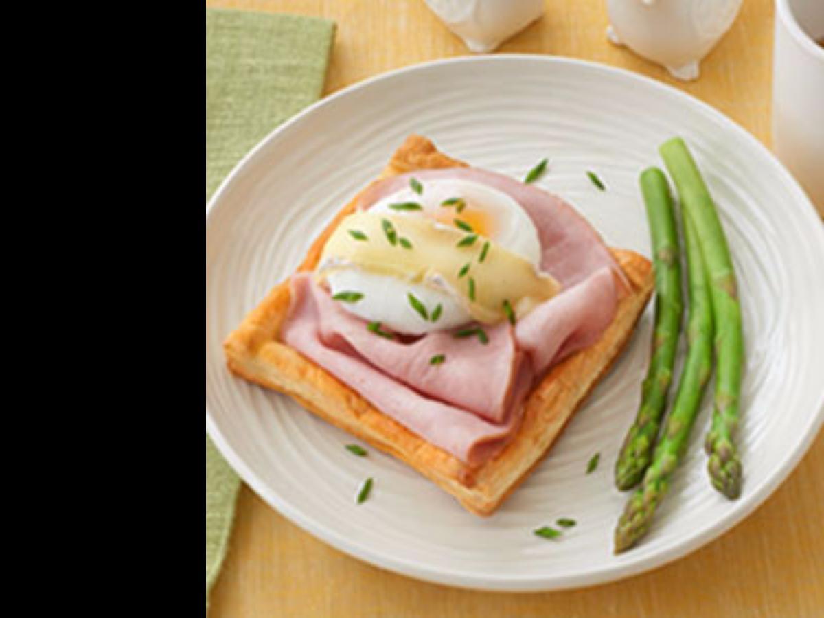 Poached Egg and Ham Toast Healthy Recipe