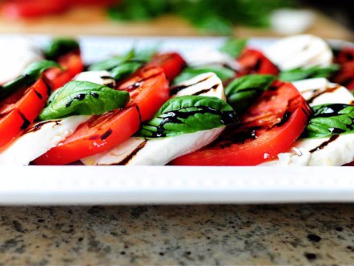Quick and Easy Low Carb Caprese Salad Healthy Recipe