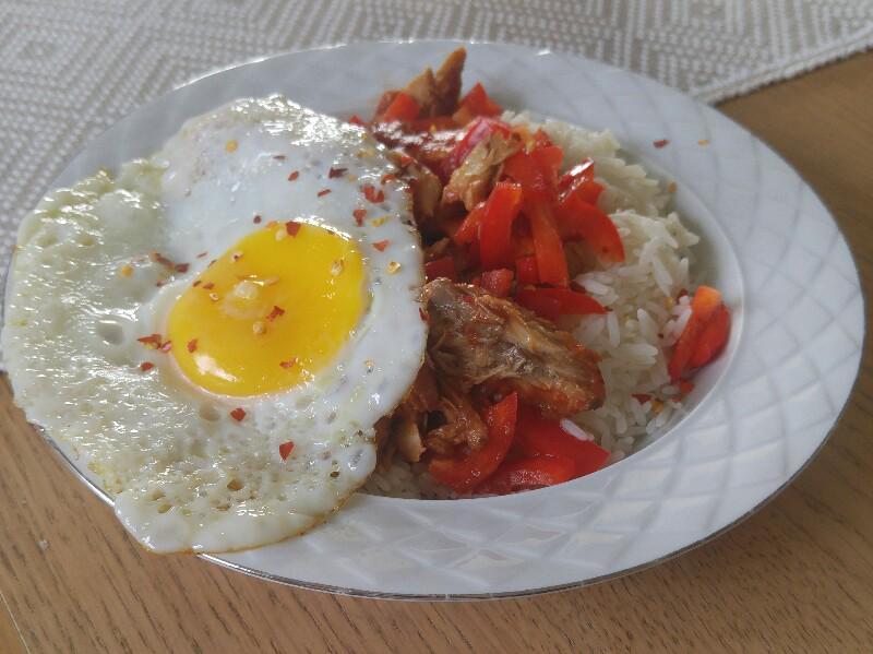 Red Pepper and Sardine Rice Bowl Healthy Recipe
