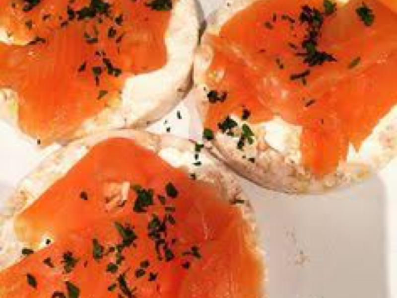 Rice Cake with Lox & Cream Cheese Healthy Recipe