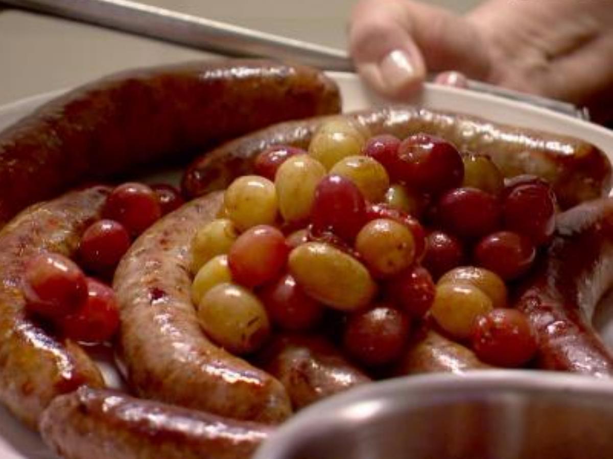 Roasted Sausages and Grapes Healthy Recipe