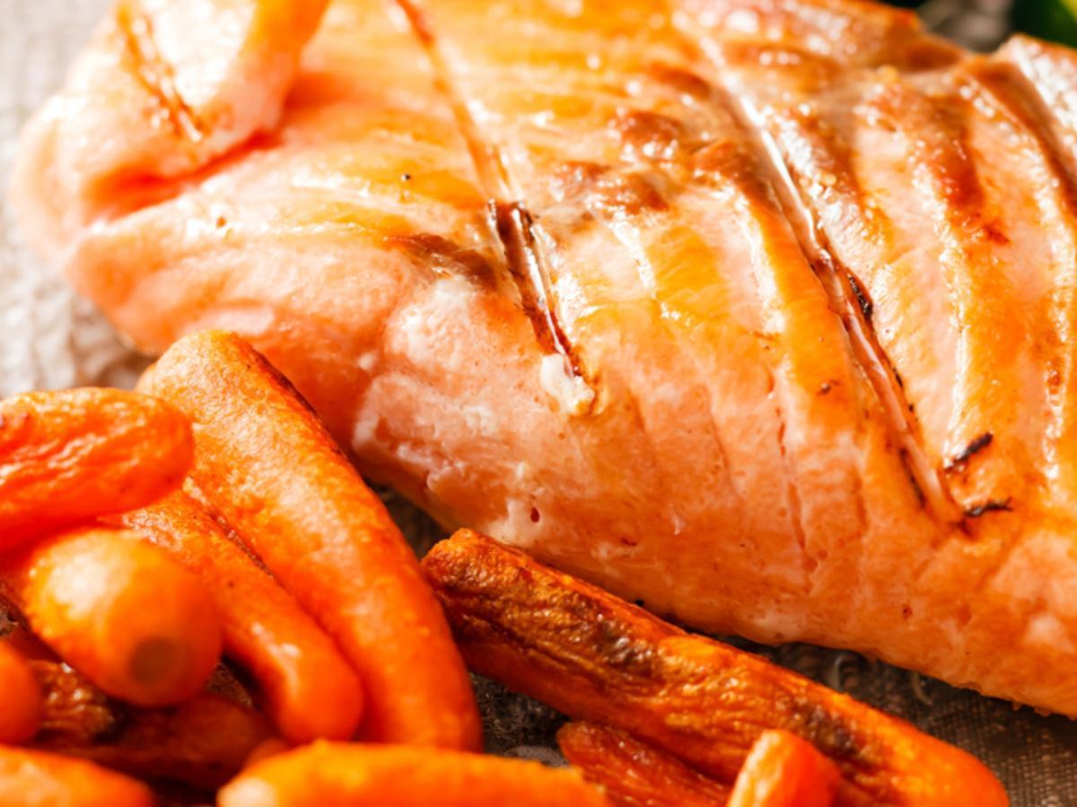 Salmon Teriyaki with Carrots and Onions Healthy Recipe