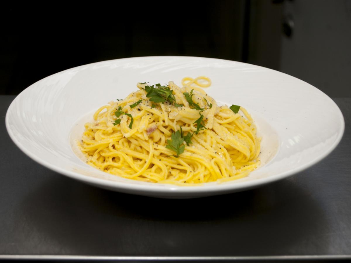Spaghetti with Garlic and Basil Healthy Recipe