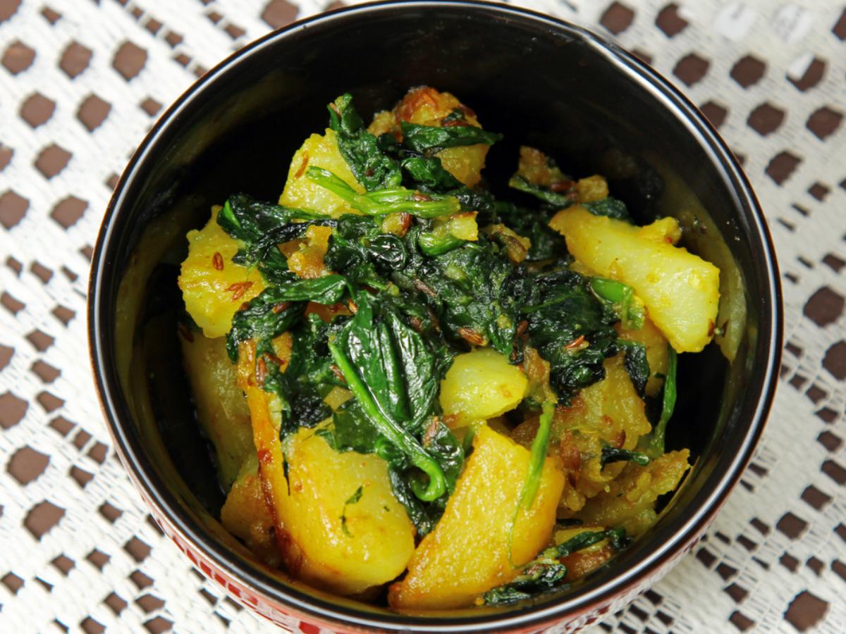 Spicy Kale & Potato Curry Healthy Recipe
