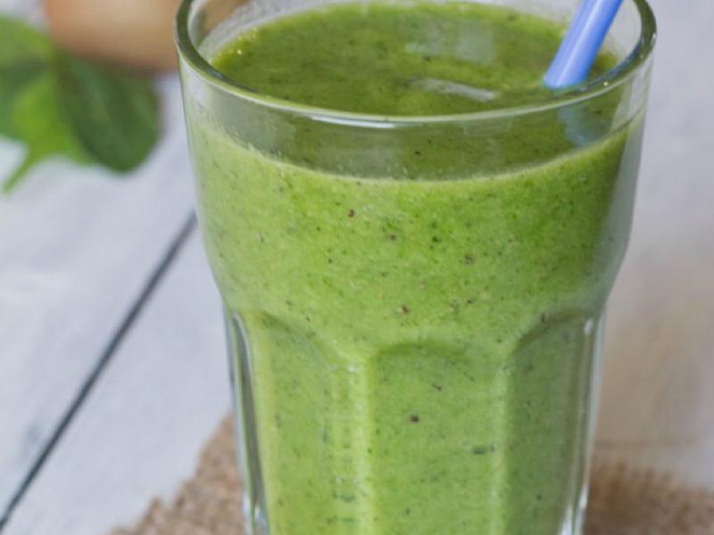 Spinach and Orange Smoothie Healthy Recipe