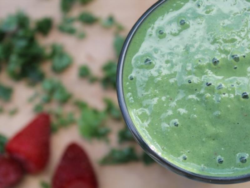 Spinach and Tofu Strawberry Smoothie Healthy Recipe
