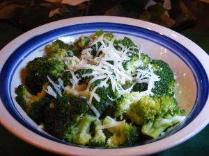 Steamed Broccoli with Olive Oil and Parmesan Healthy Recipe