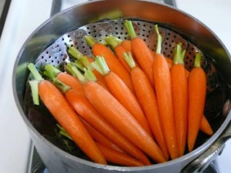 Steamed Carrots Healthy Recipe