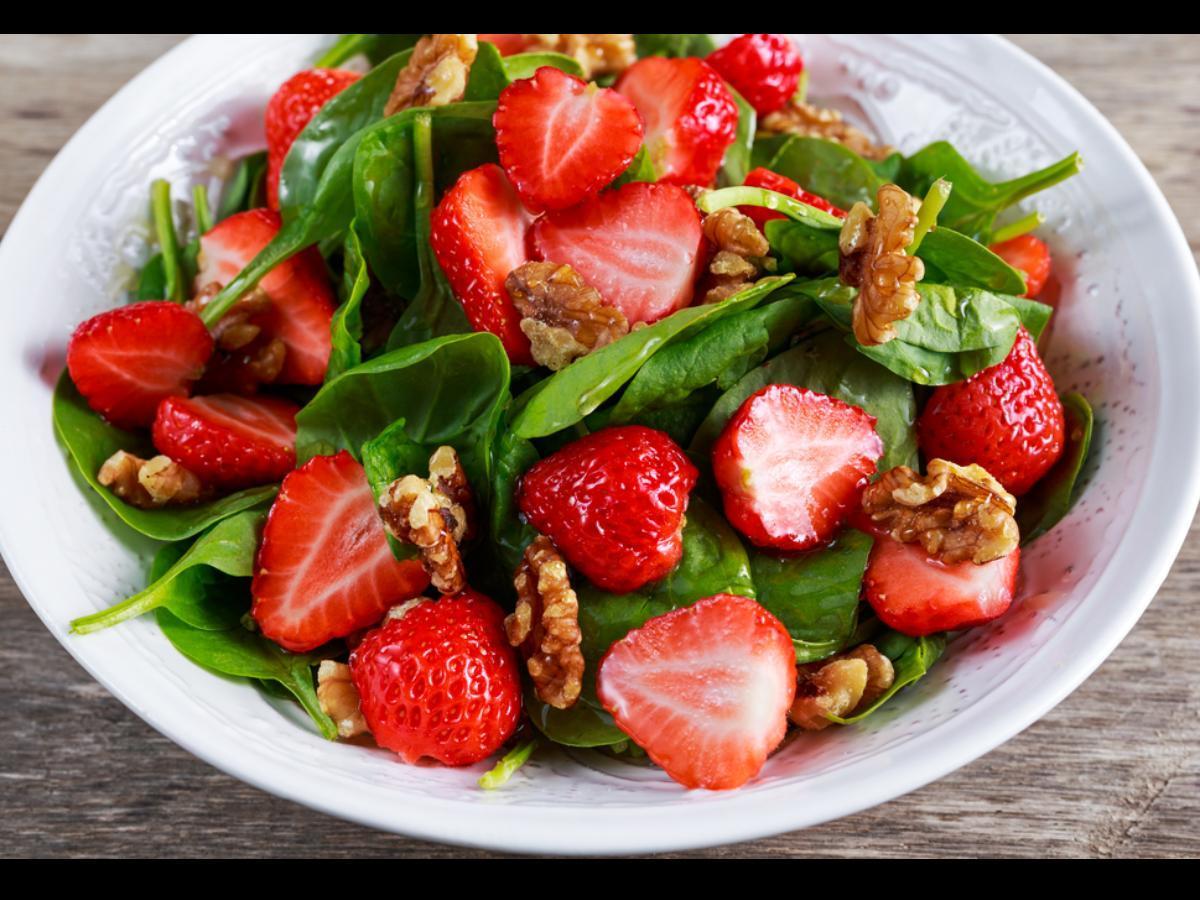 Strawberry and Walnut Spinach Salad Healthy Recipe