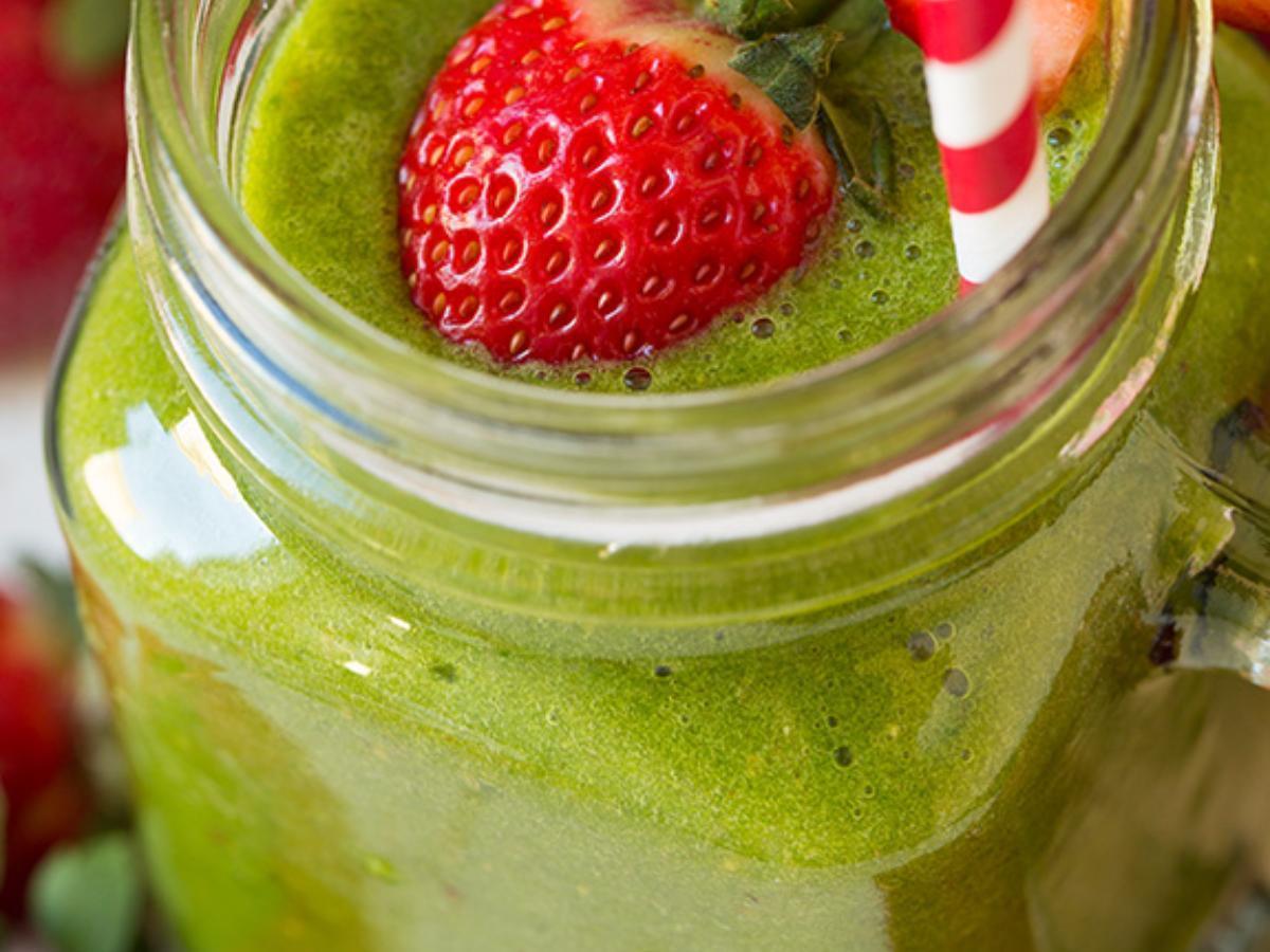 Strawberry Spinach Smoothie Healthy Recipe