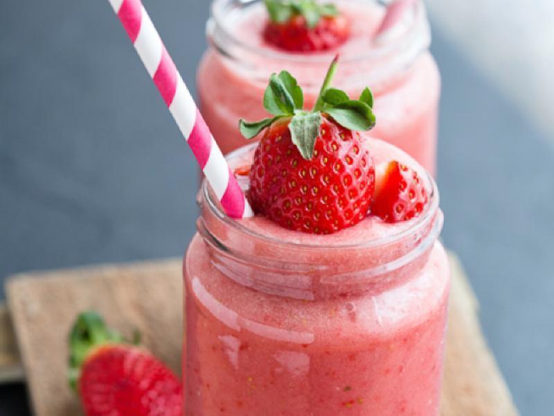 Strawberry Yogurt Smoothie Healthy Recipe