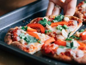 Thai Curry Naan Pizza Healthy Recipe