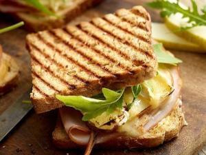Toasted Camembert and Pear Sandwich Healthy Recipe
