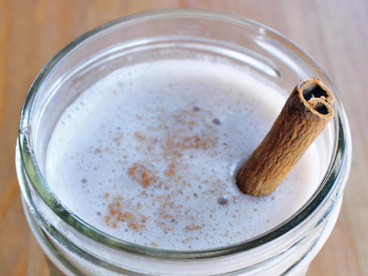 Vegan Cinnamon Bun Smoothie Healthy Recipe