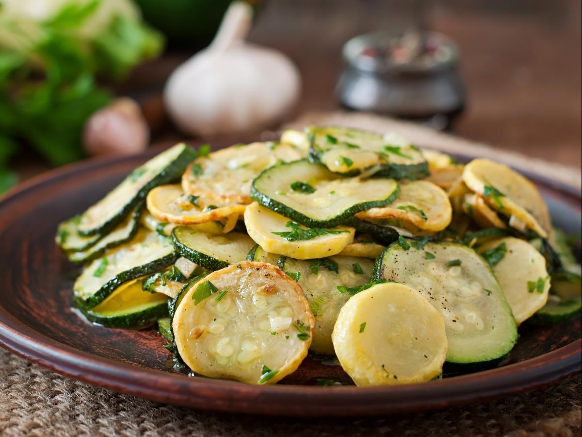 Zucchini with Vinegar and Mint Healthy Recipe